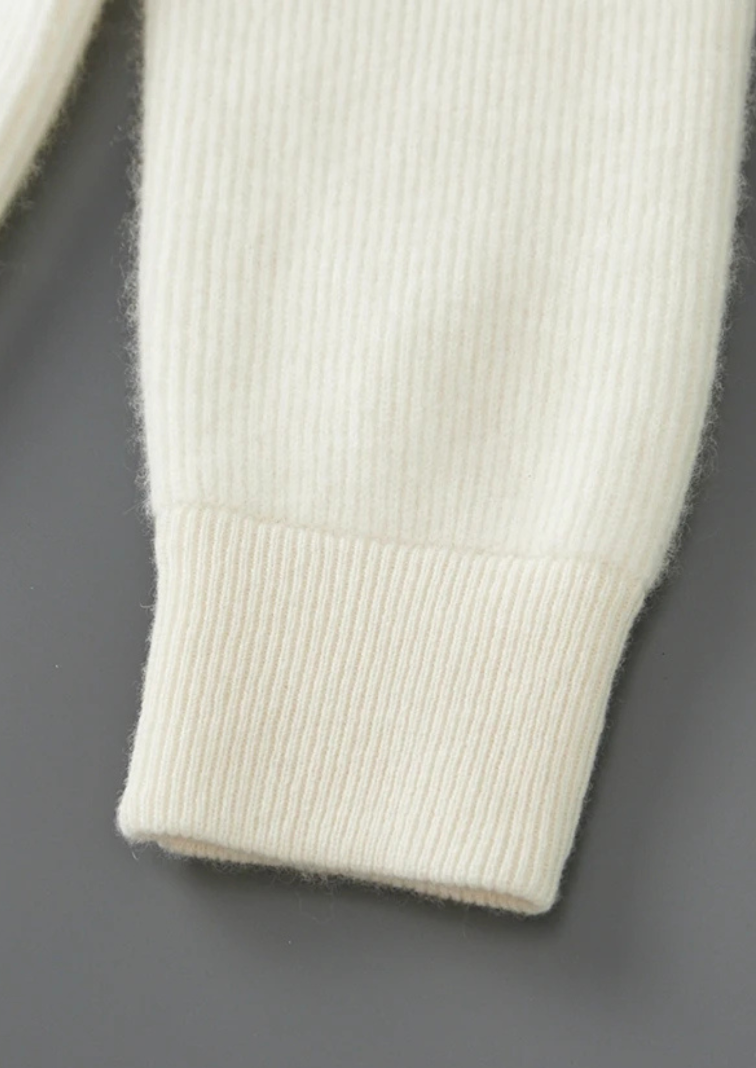 BELMONT WOOL RIBBED ZIPPER CARDIGAN