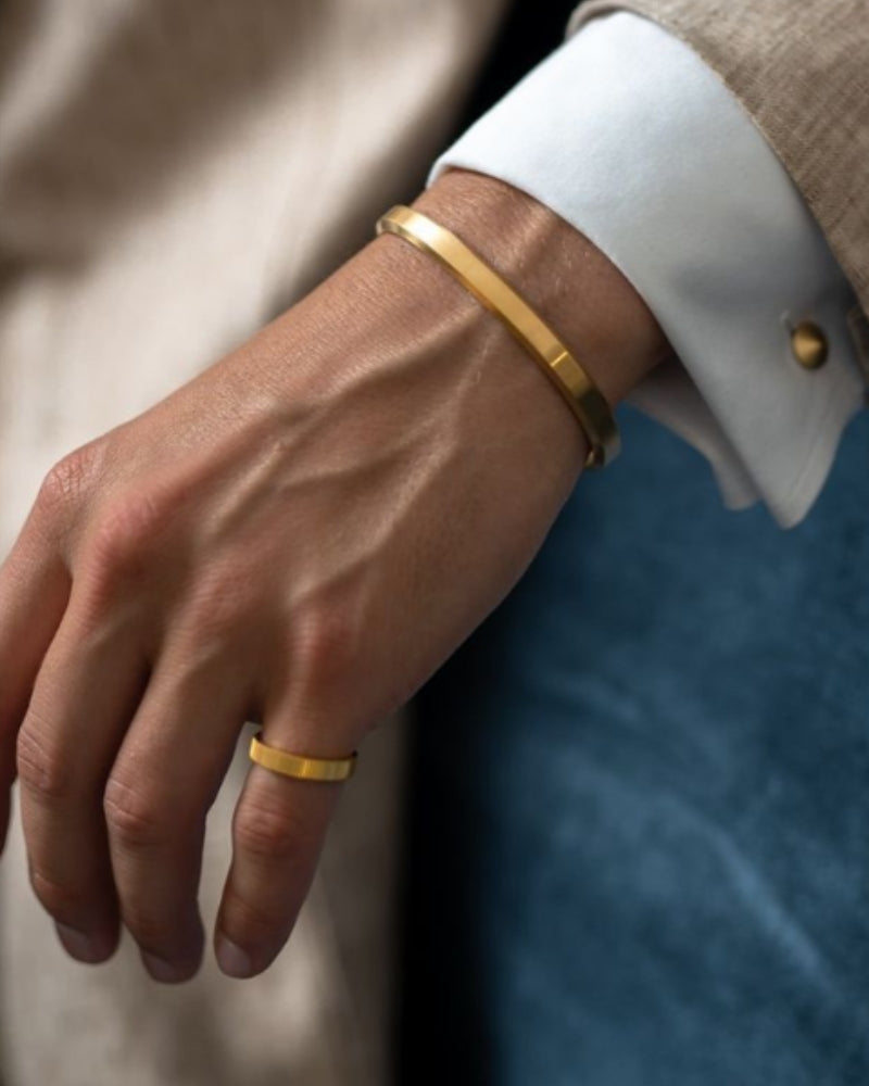 BELMONT Cuff