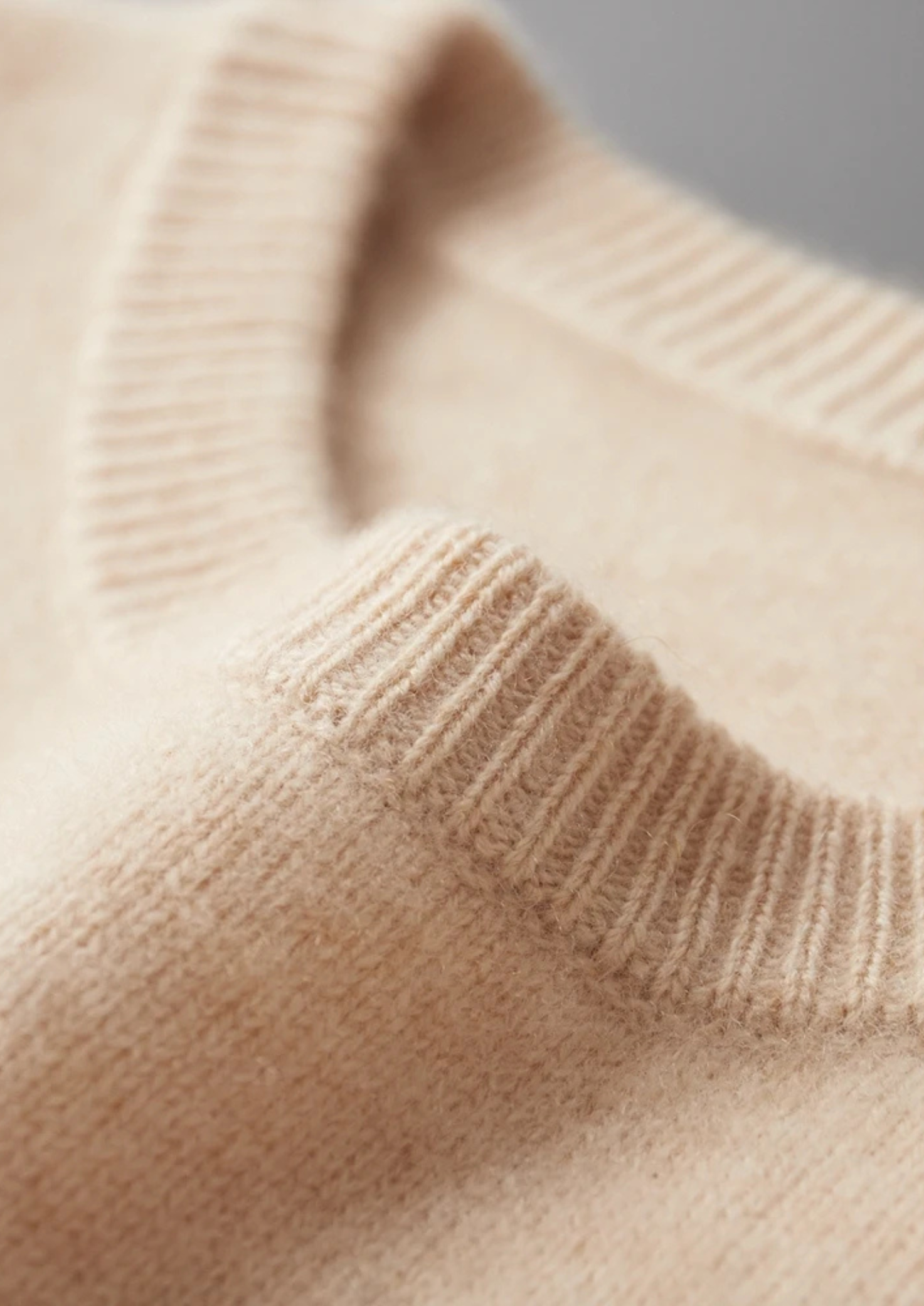 BELMONT WOOL CLASSIC CREWNECK
