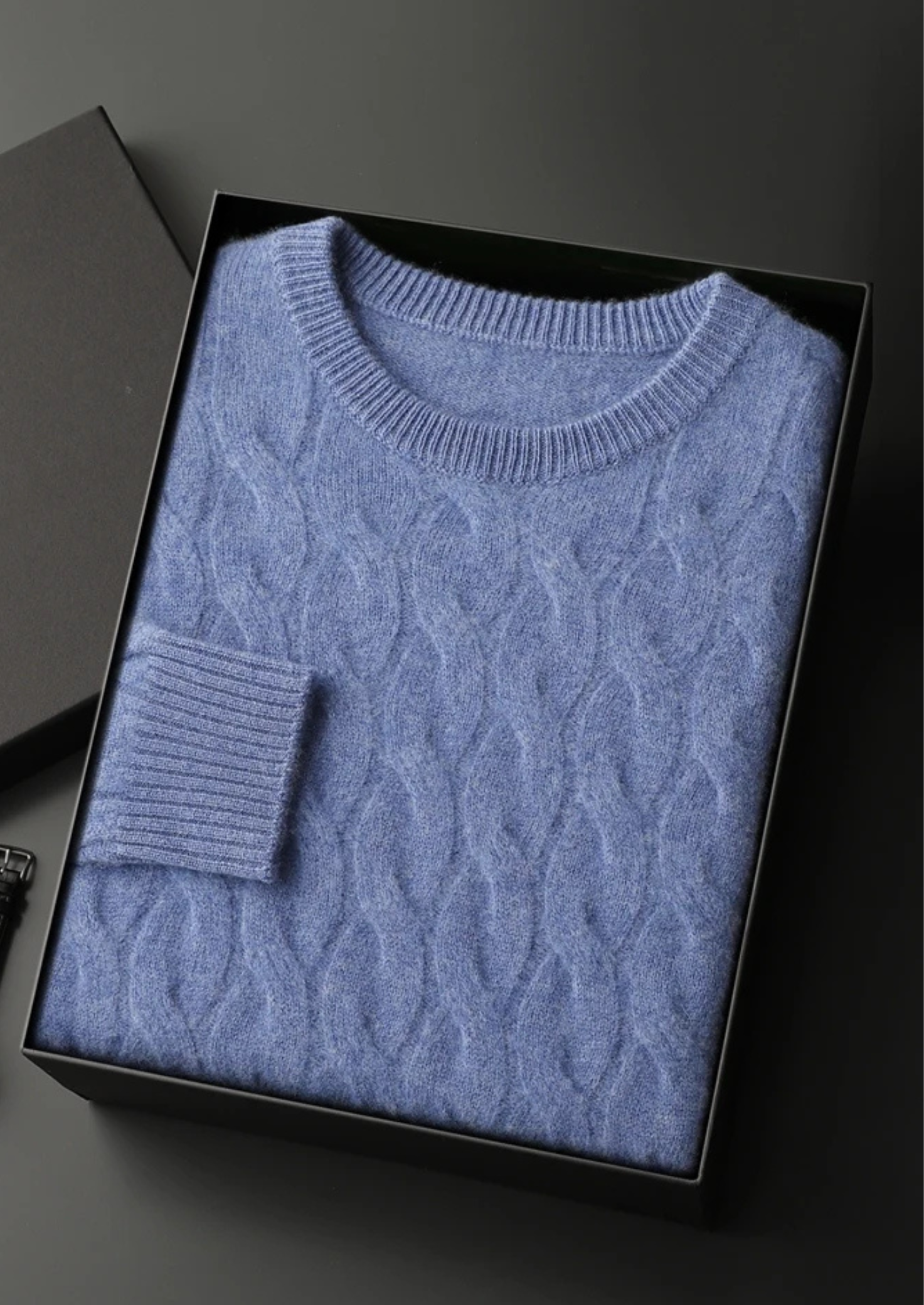 BELMONT WOOL CABLE CREWNECK