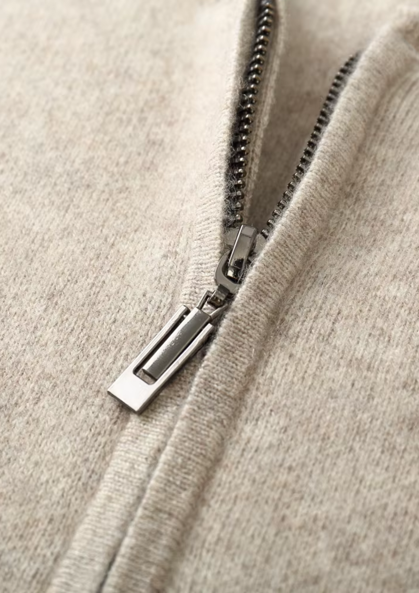 BELMONT WOOL V-NECK CARDIGAN