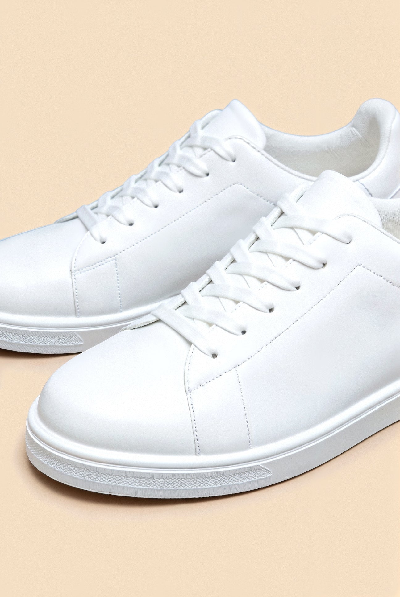 Belmont Classic Sneaker