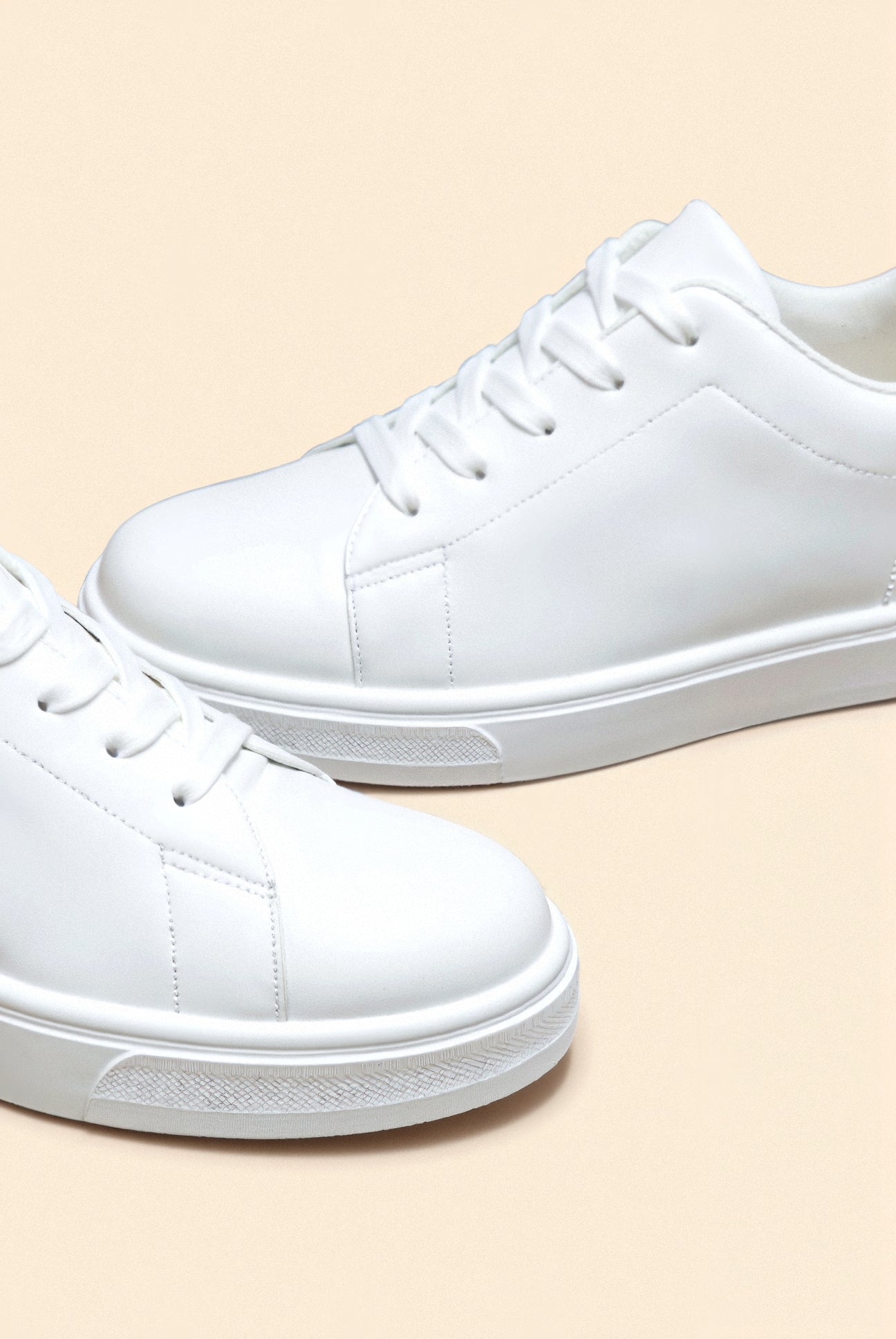 Belmont Classic Sneaker